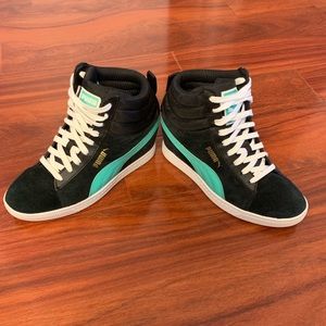 Women’s Puma Wedge Sneakers